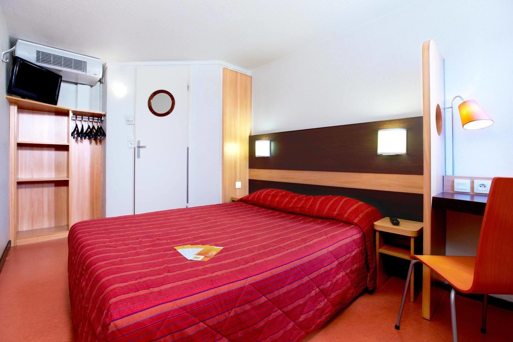 Premiere Classe Conflans-Sainte-Honorine Exteriör bild
